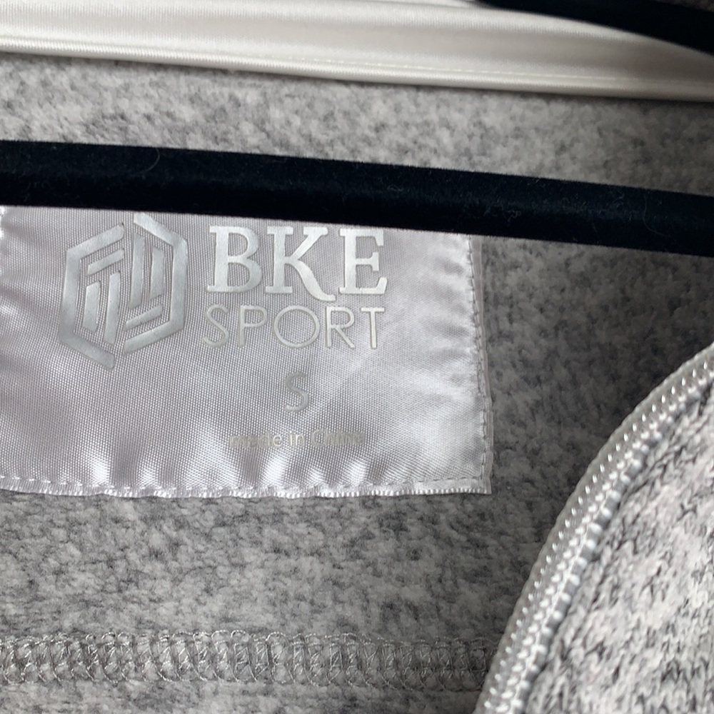 Bike jacket - Picture 3 of 4